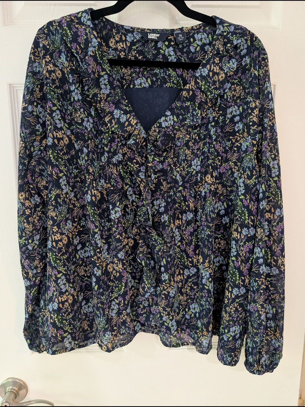 Lands' End Woman Navy Floral Chiffon Ruffle Front Pleated Blouse in Size 1X